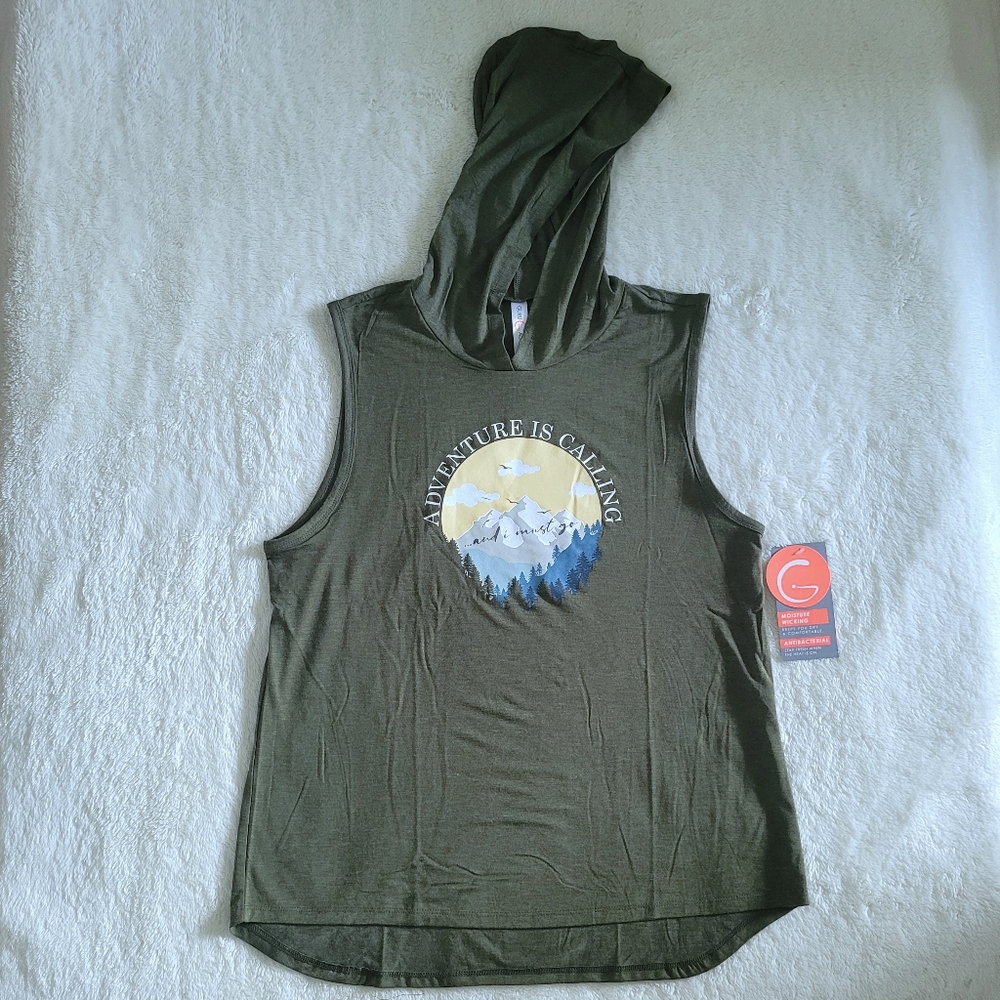 Guru Active🏃‍♀️ "Adventure is Calling"🚵‍♀️ Muscle💪Tee👕 with Hood - NWT